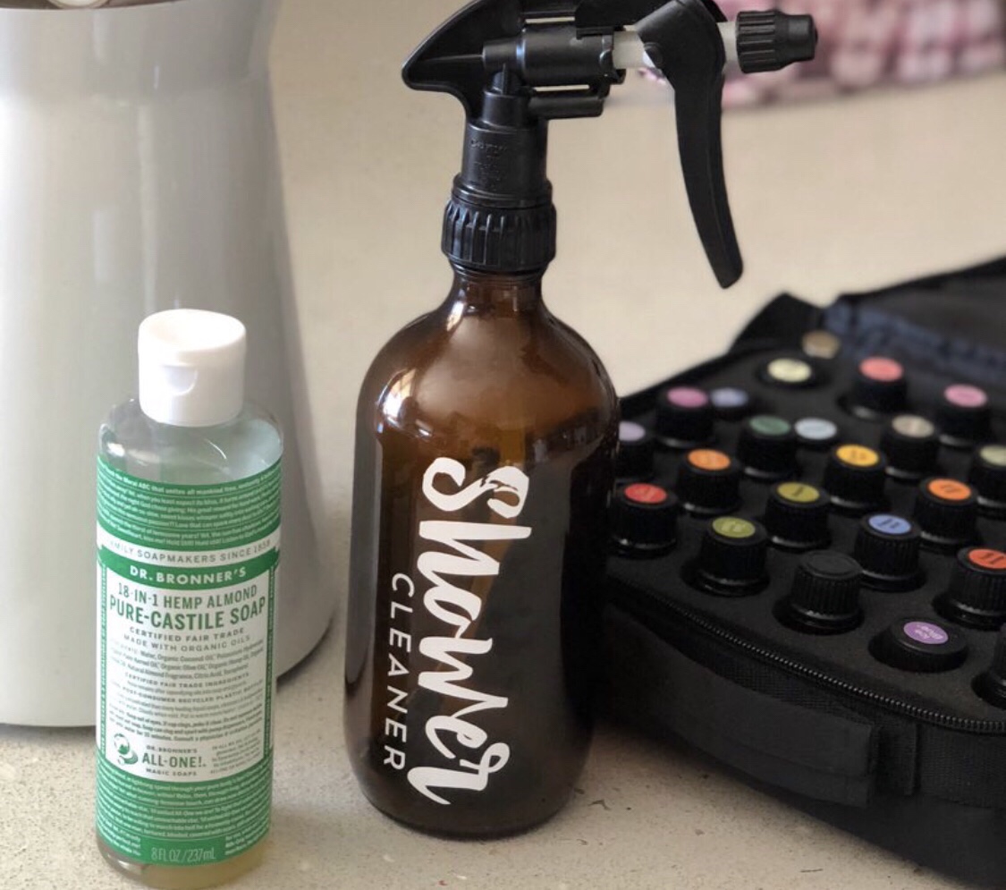 DIY Tox-Free Shower Spray